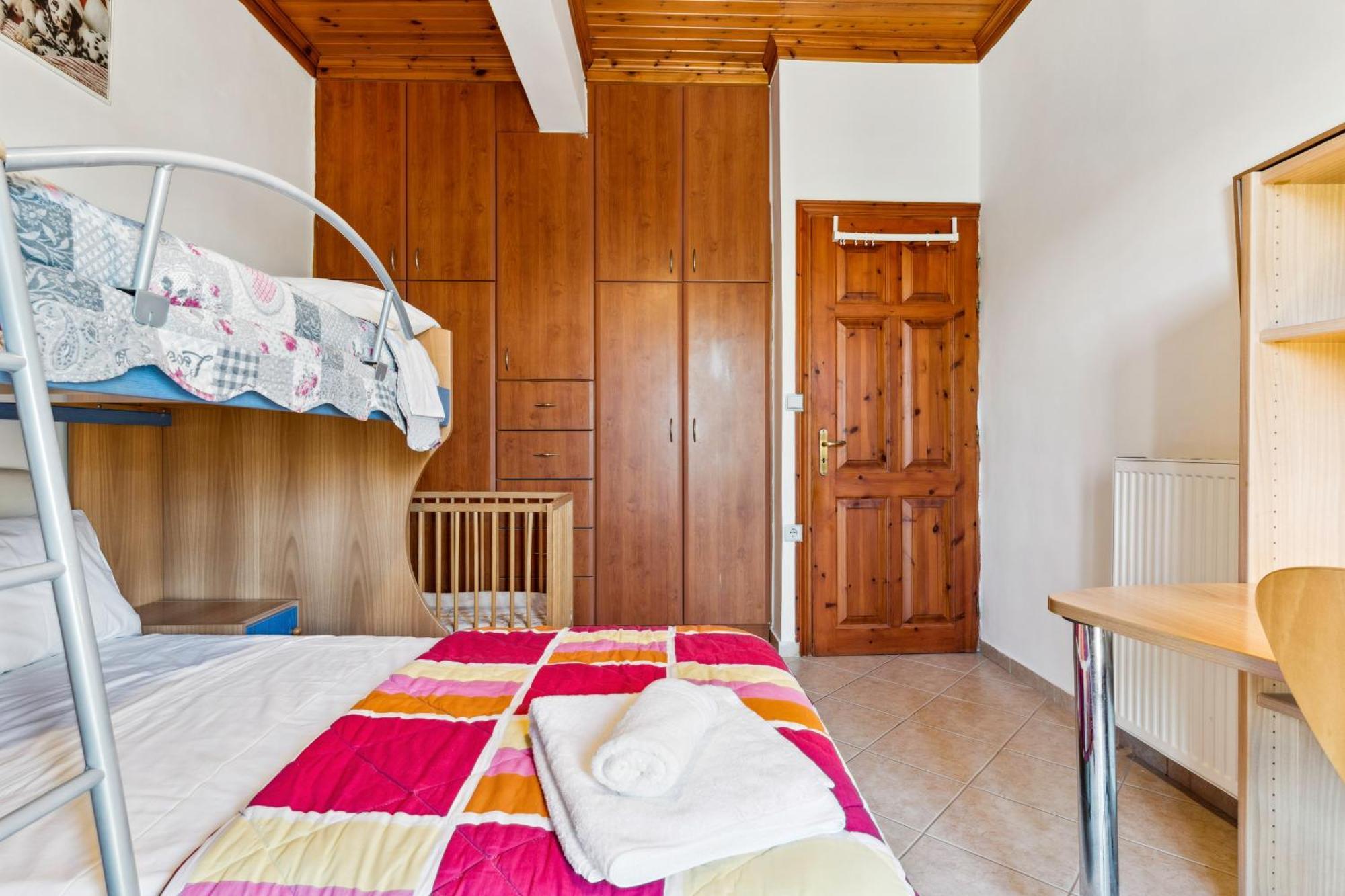 Verani Residence Parking Balcony Playground Sivros Экстерьер фото